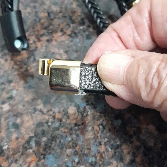 3 Strand Woven Leather Bracelet...NWOT - Picture 4 of 8
